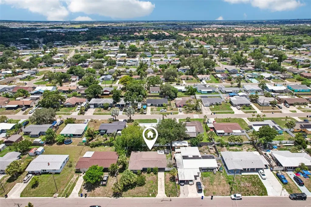 520 Fairfax Lane Apollo Beach FL 33572