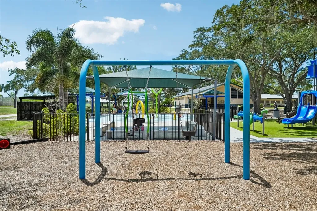 520 Fairfax Lane Apollo Beach FL 33572