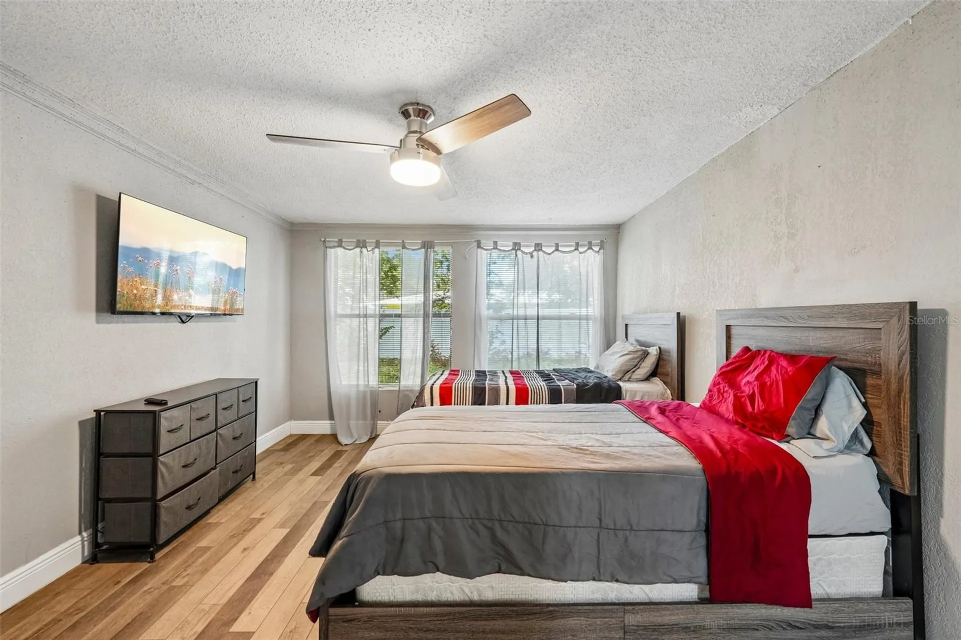 520 Fairfax Lane Apollo Beach FL 33572