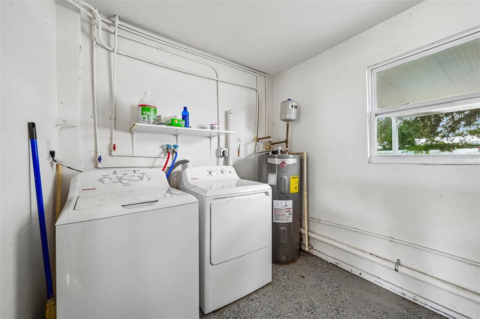 520 Fairfax Lane Apollo Beach FL 33572