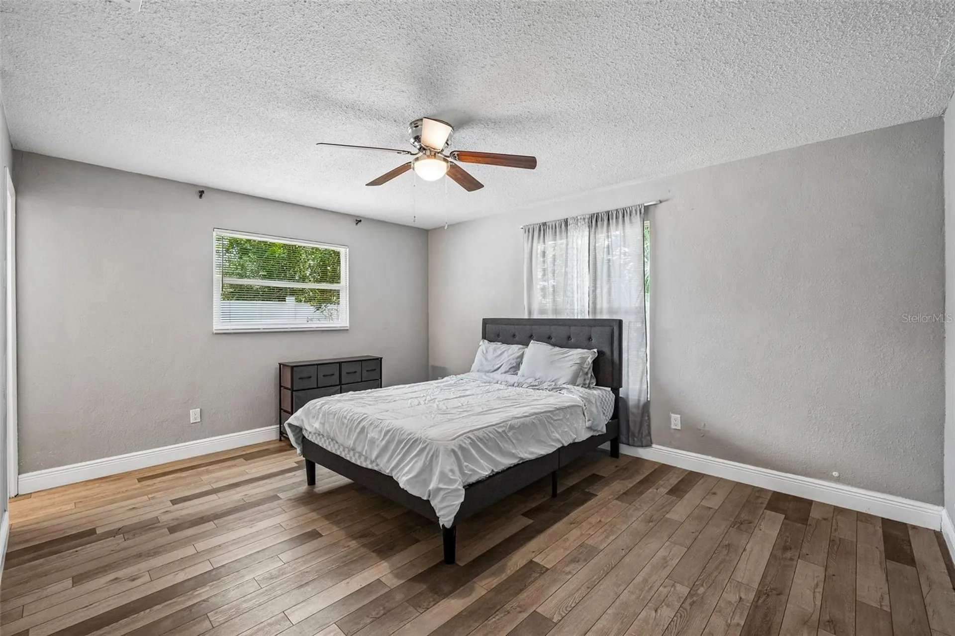 520 Fairfax Lane Apollo Beach FL 33572
