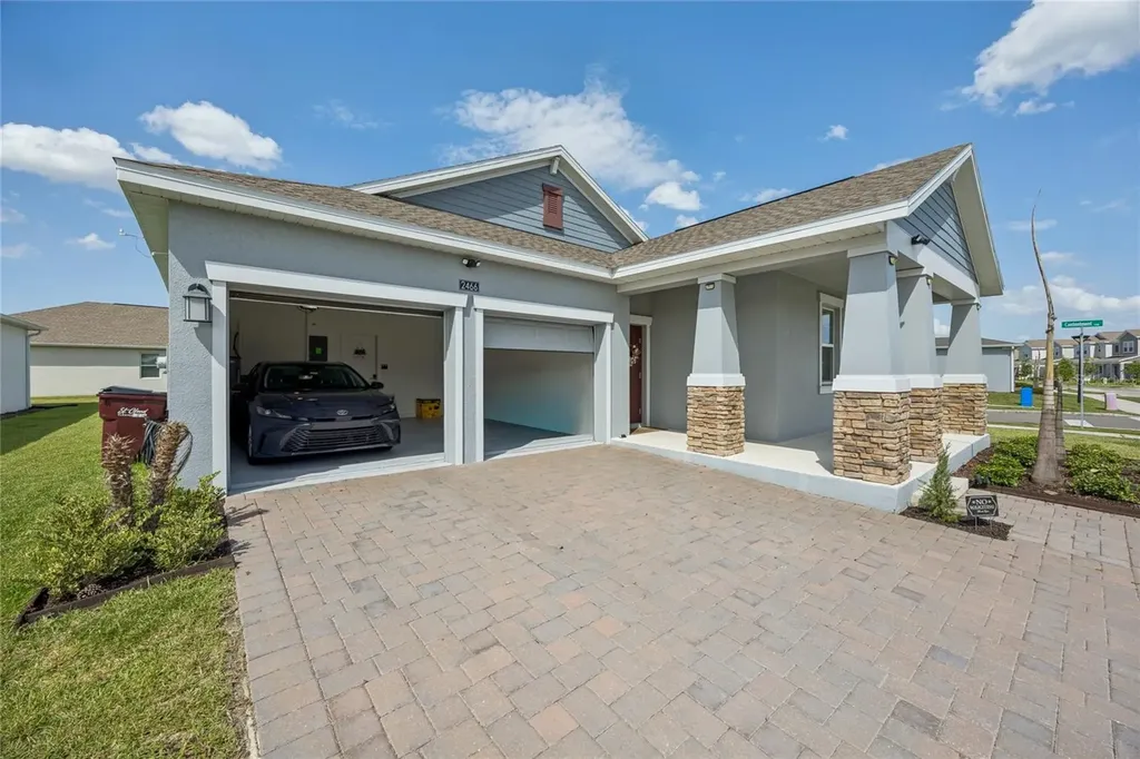 2466 Relaxing Lane Kissimmee FL 34744