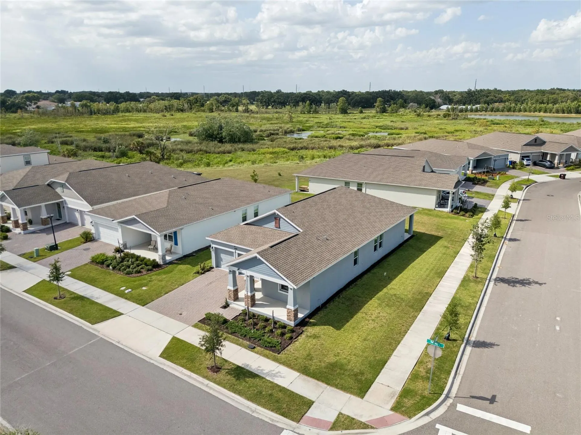 2466 Relaxing Lane Kissimmee FL 34744