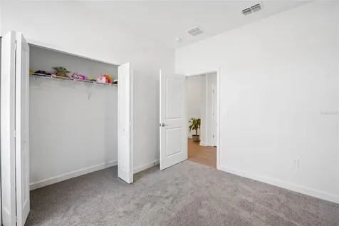 2466 Relaxing Lane Kissimmee FL 34744