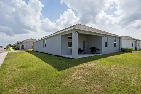 2466 Relaxing Lane Kissimmee FL 34744