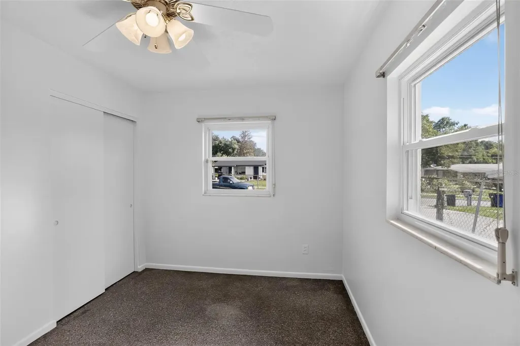 6120 W Ridgewood Avenue Orlando FL 32835