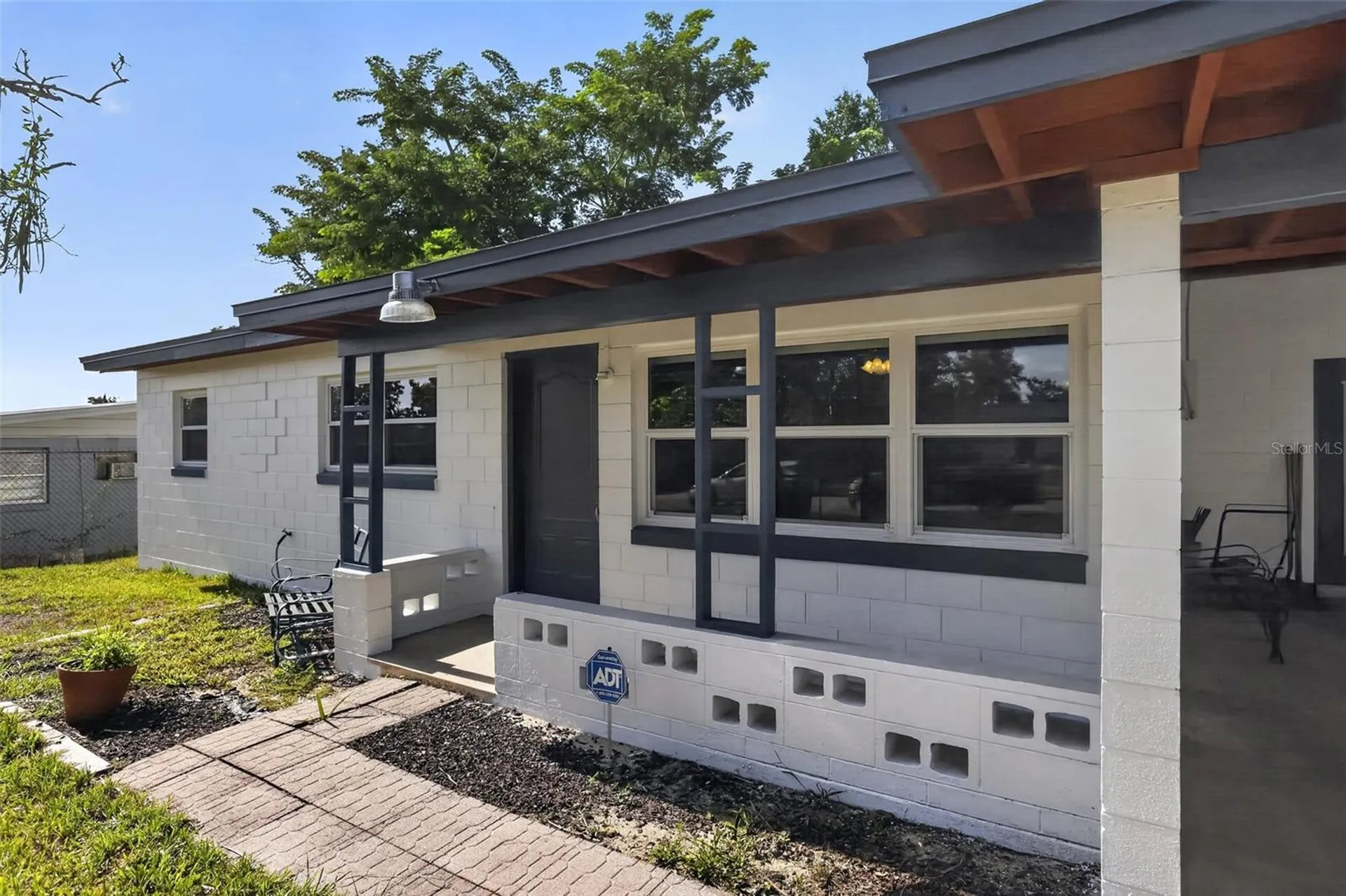 6120 W Ridgewood Avenue Orlando FL 32835