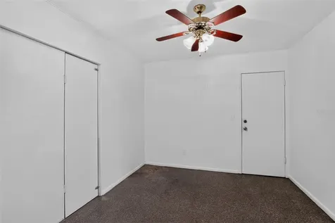 6120 W Ridgewood Avenue Orlando FL 32835