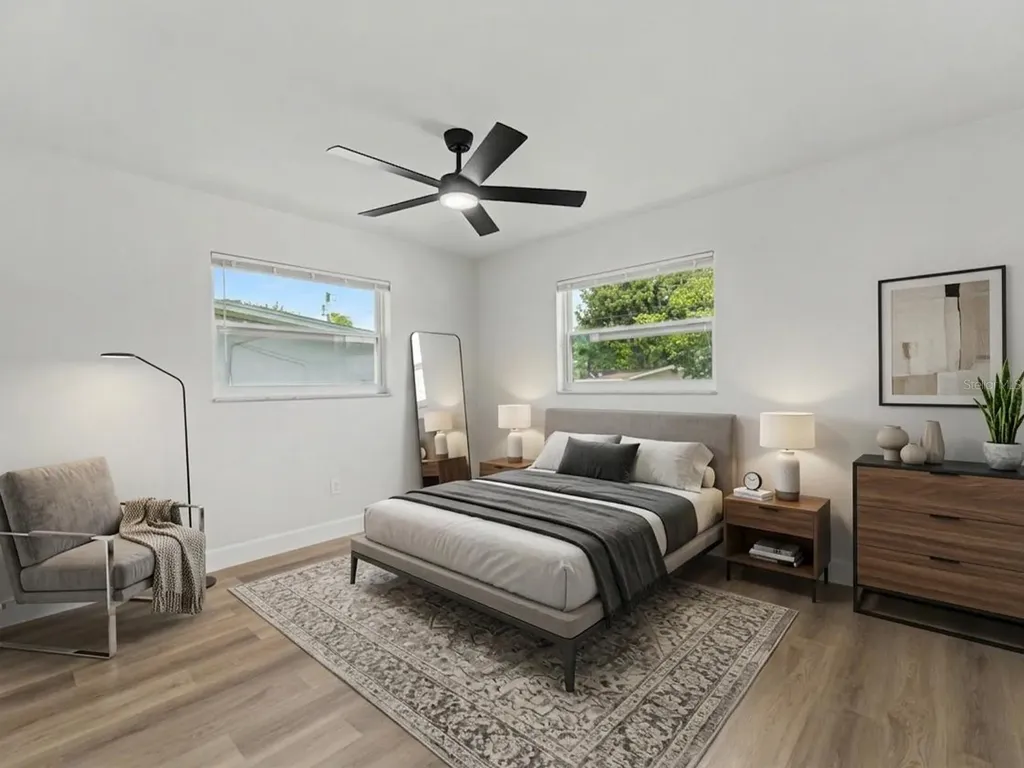 1354 Rosery Road NE Largo FL 33770
