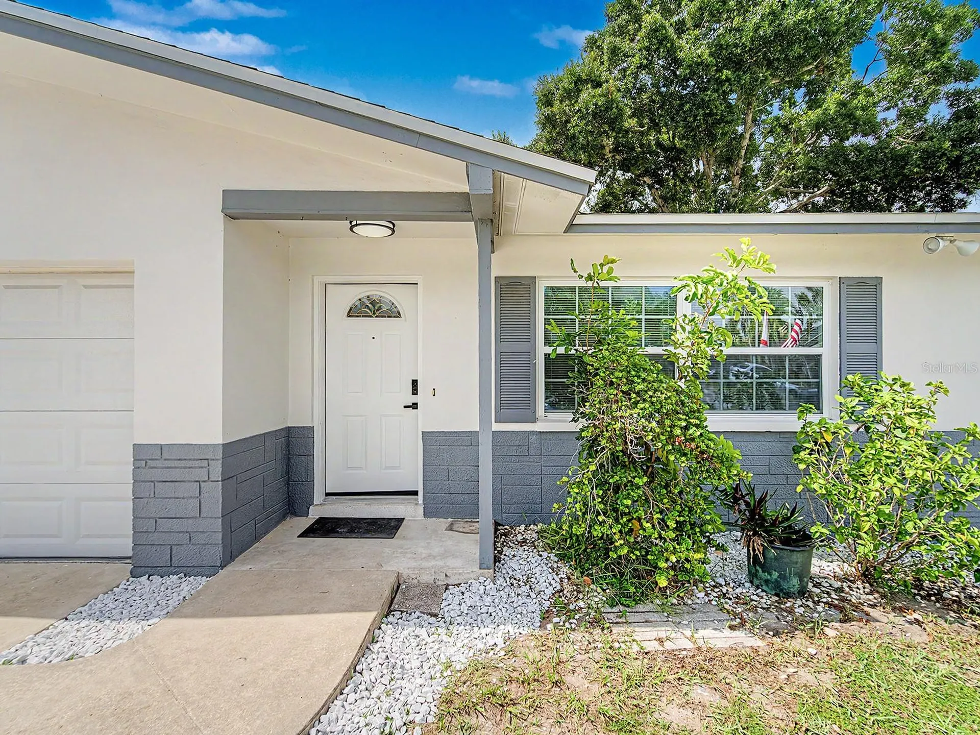 1354 Rosery Road NE Largo FL 33770