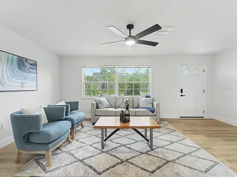 1354 Rosery Road NE Largo FL 33770