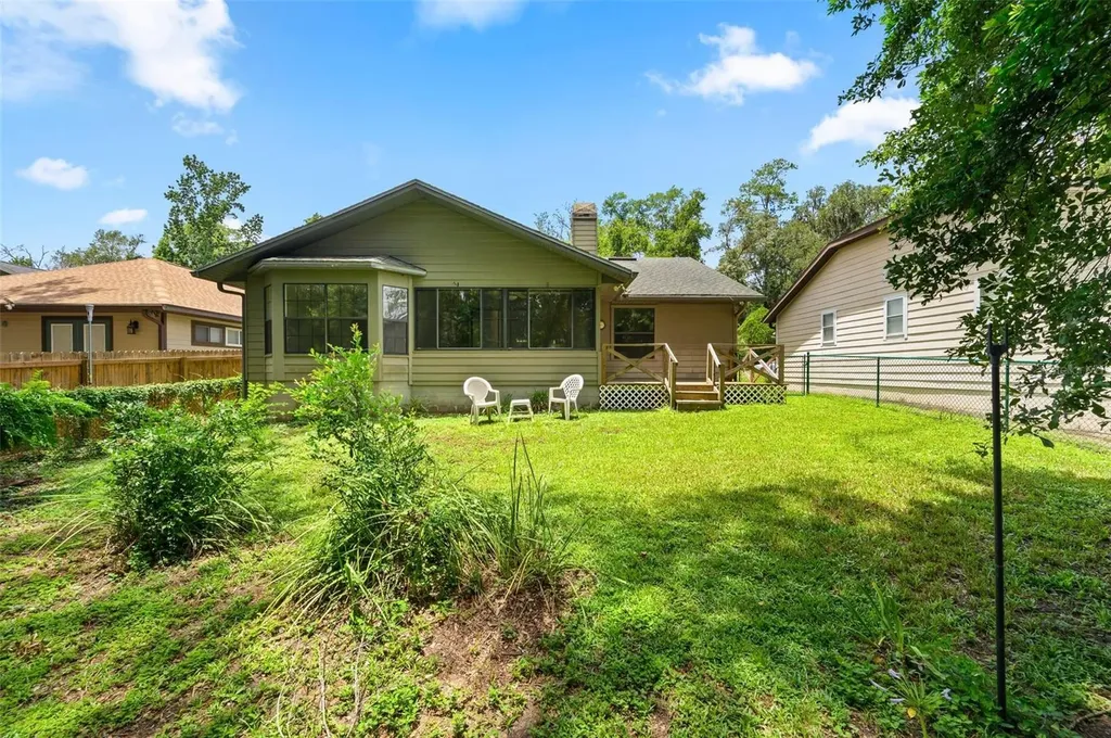 2401 NW 69th Terrace Gainesville FL 32606