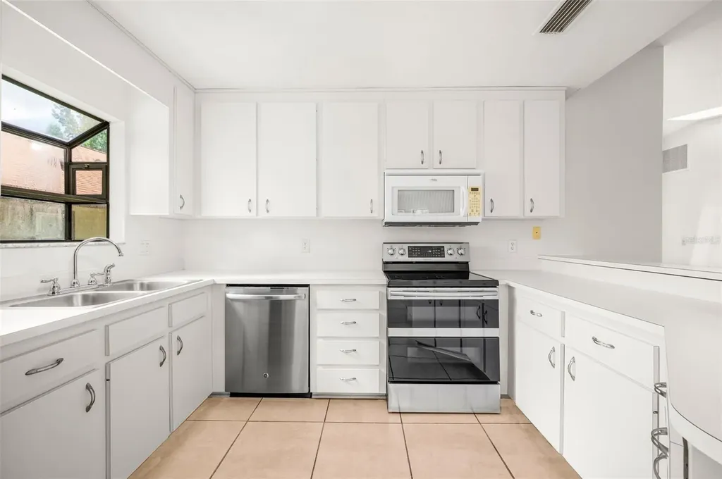 2401 NW 69th Terrace Gainesville FL 32606