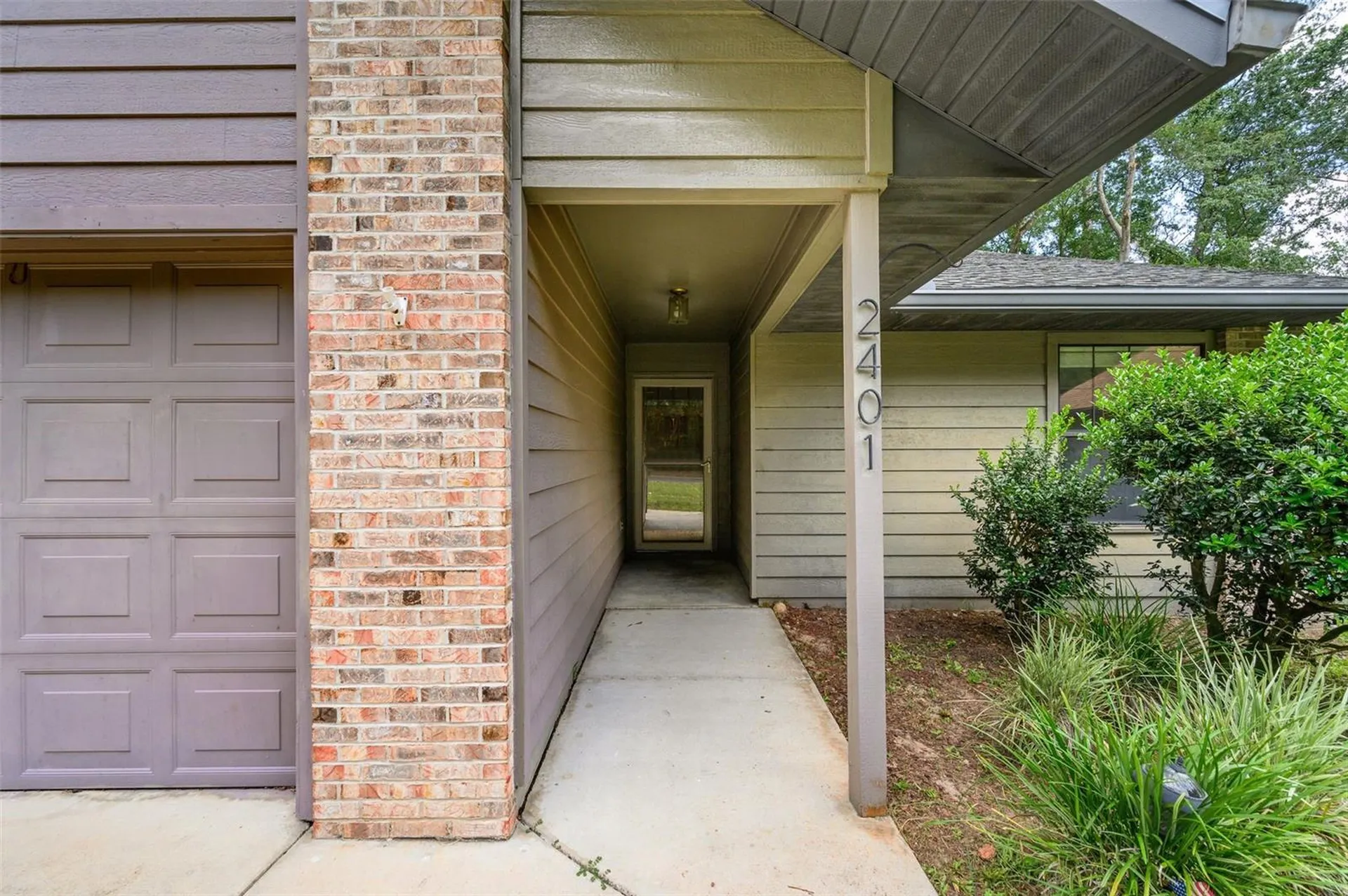 2401 NW 69th Terrace Gainesville FL 32606