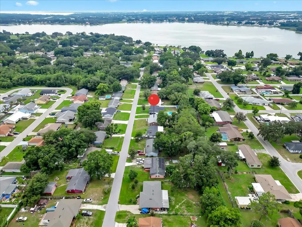 5810 Driftwood Drive Lakeland FL 33809