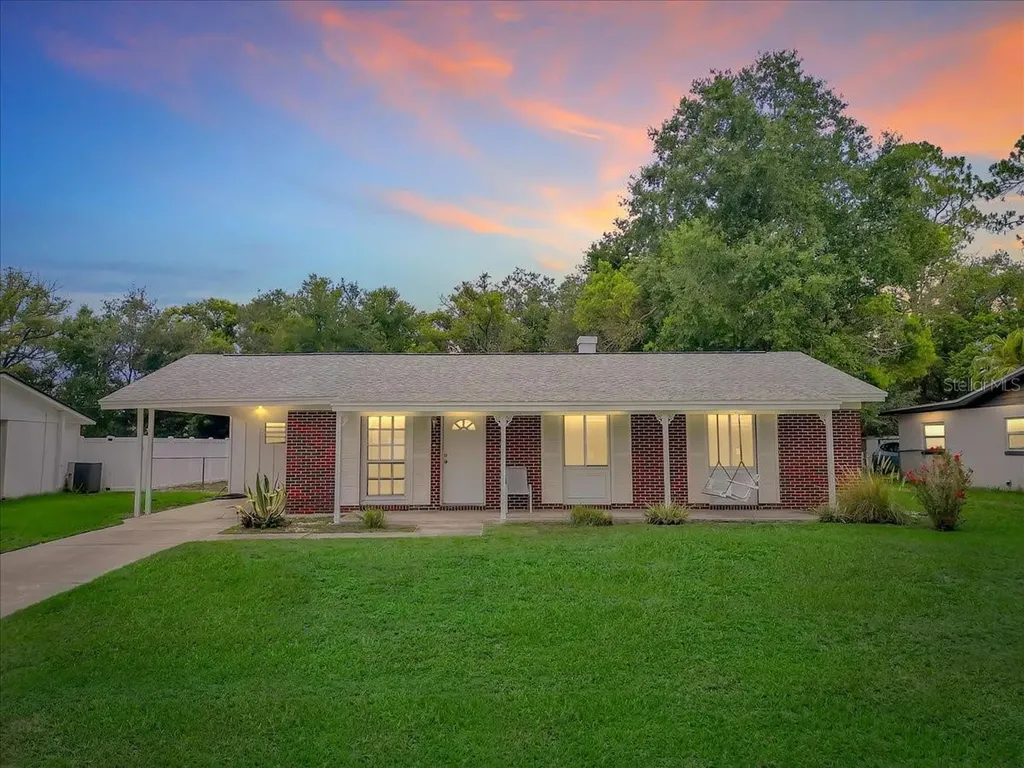 5810 Driftwood Drive Lakeland FL 33809