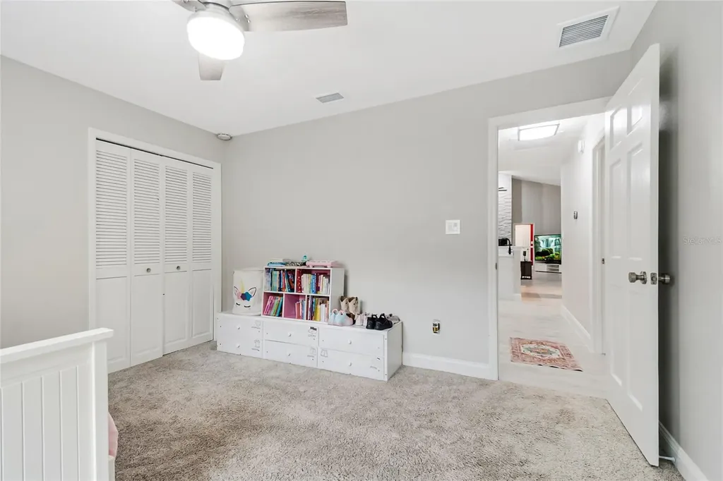 1937 Hidden Pine Lane Apopka FL 32712
