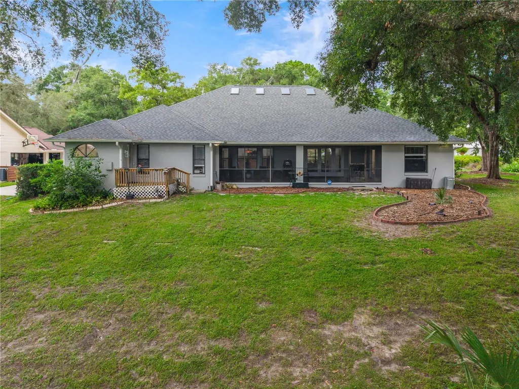 1937 Hidden Pine Lane Apopka FL 32712