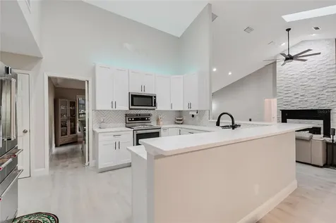 1937 Hidden Pine Lane Apopka FL 32712