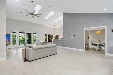 1937 Hidden Pine Lane Apopka FL 32712