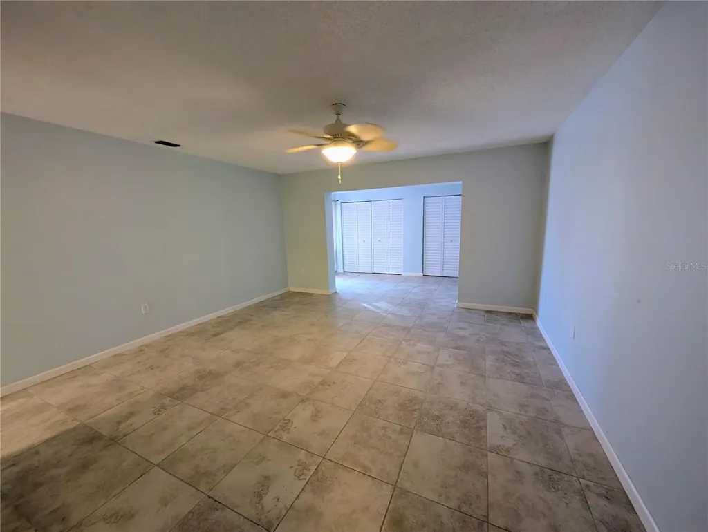 8707 51st Avenue W Bradenton FL 34210