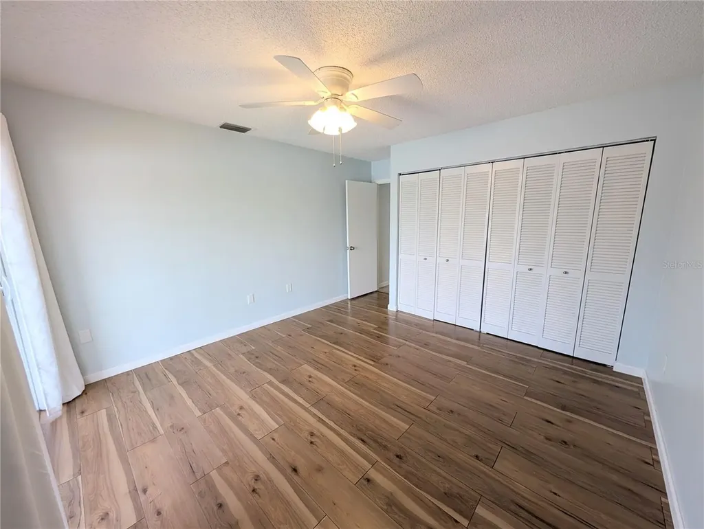 8707 51st Avenue W Bradenton FL 34210