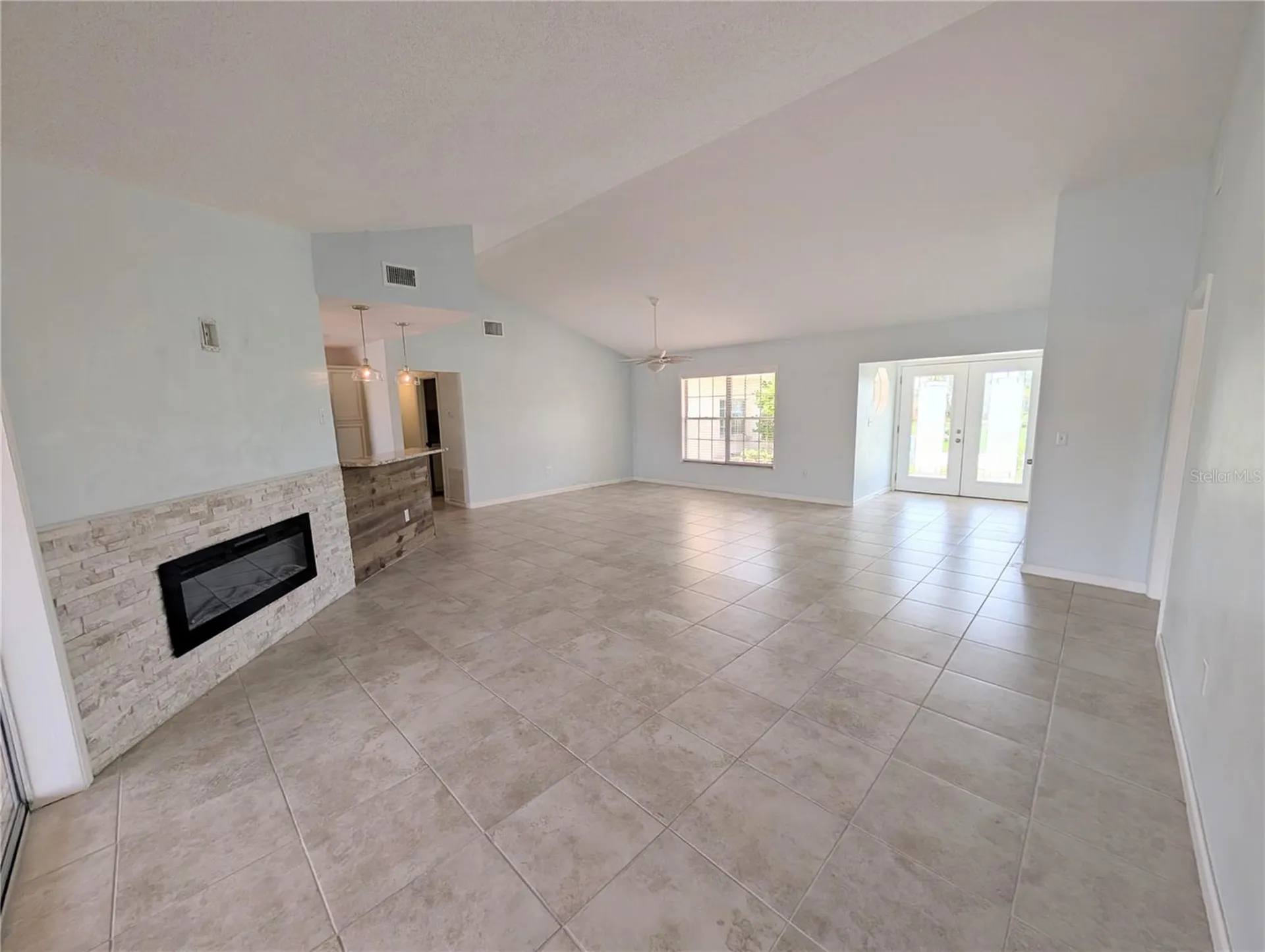 8707 51st Avenue W Bradenton FL 34210