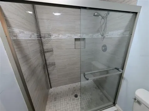 8707 51st Avenue W Bradenton FL 34210