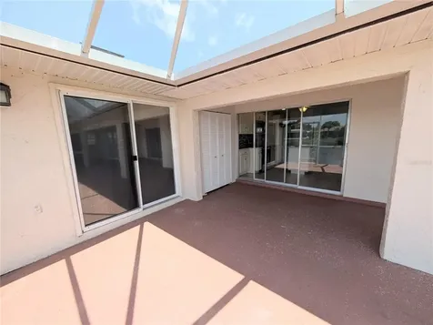 8707 51st Avenue W Bradenton FL 34210