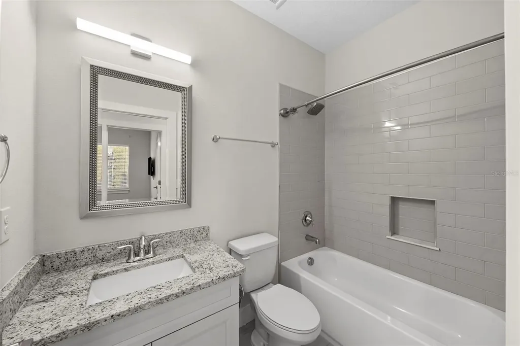 3122 W Azeele Street Tampa FL 33609