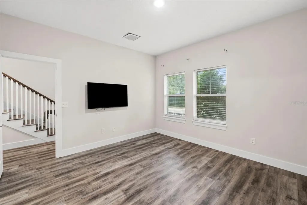 3122 W Azeele Street Tampa FL 33609