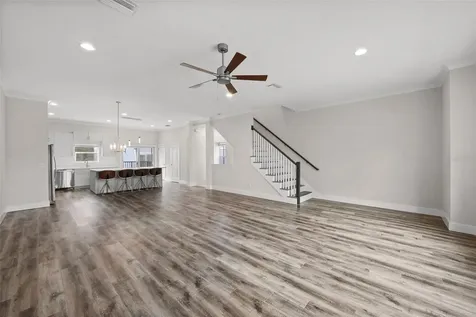 3122 W Azeele Street Tampa FL 33609