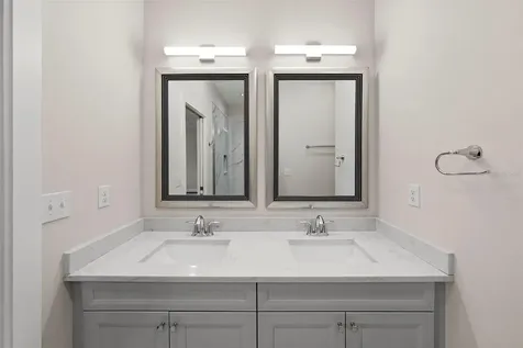 3122 W Azeele Street Tampa FL 33609