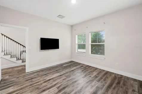 3122 W Azeele Street Tampa FL 33609