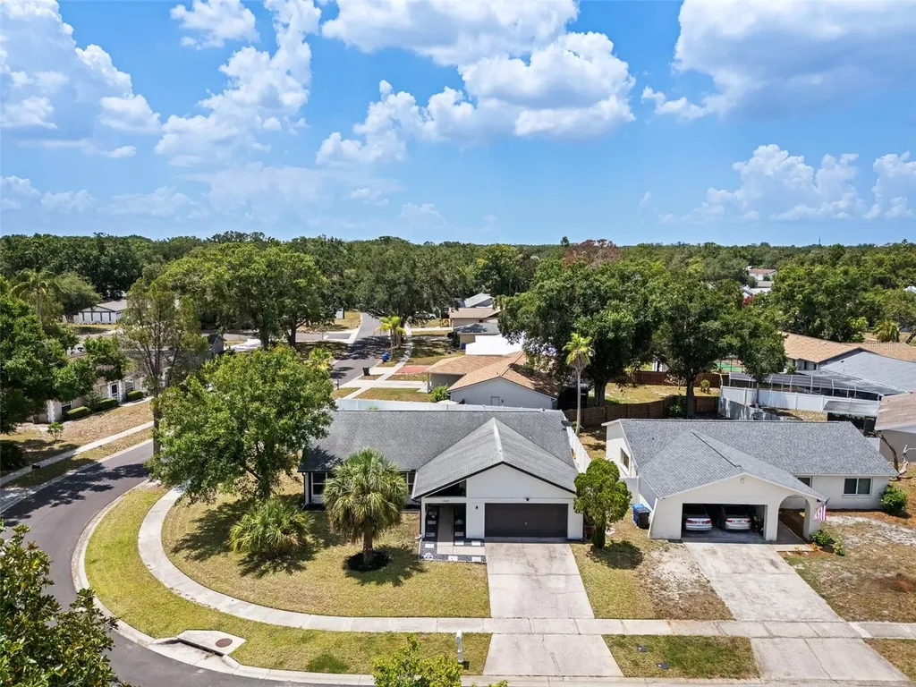 14018 Cascade Lane Tampa FL 33618