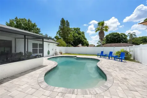 14018 Cascade Lane Tampa FL 33618