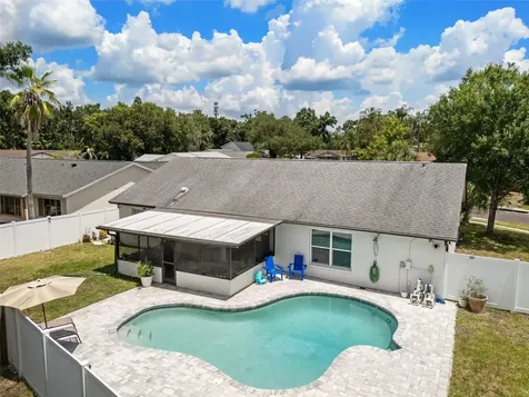 14018 Cascade Lane Tampa FL 33618