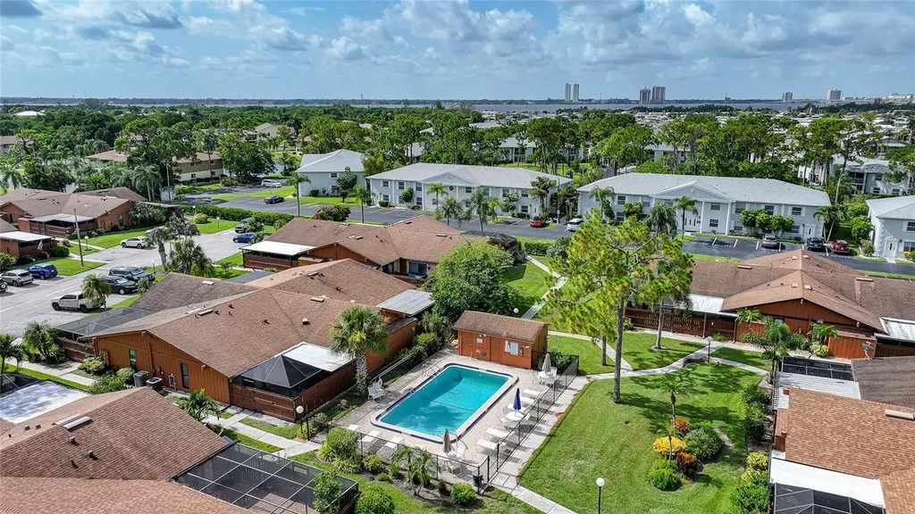 5625 Foxlake Drive North Fort Myers FL 33917