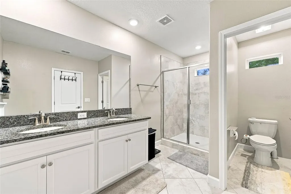 6809 Via Perloso Court Tampa FL 33625
