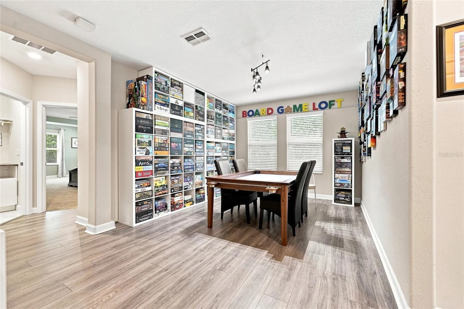 6809 Via Perloso Court Tampa FL 33625