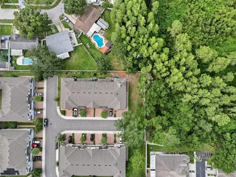 6809 Via Perloso Court Tampa FL 33625