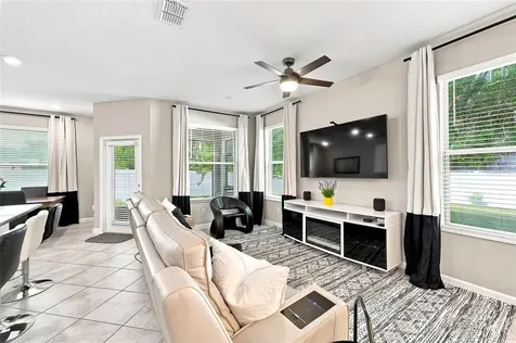 6809 Via Perloso Court Tampa FL 33625