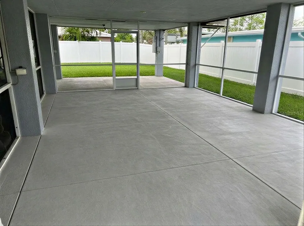 1783 Maryland Avenue NE St Petersburg FL 33703