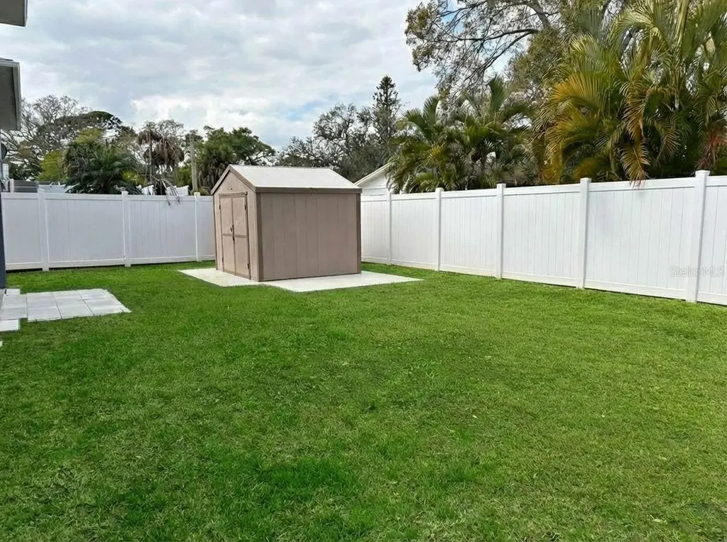 1783 Maryland Avenue NE St Petersburg FL 33703