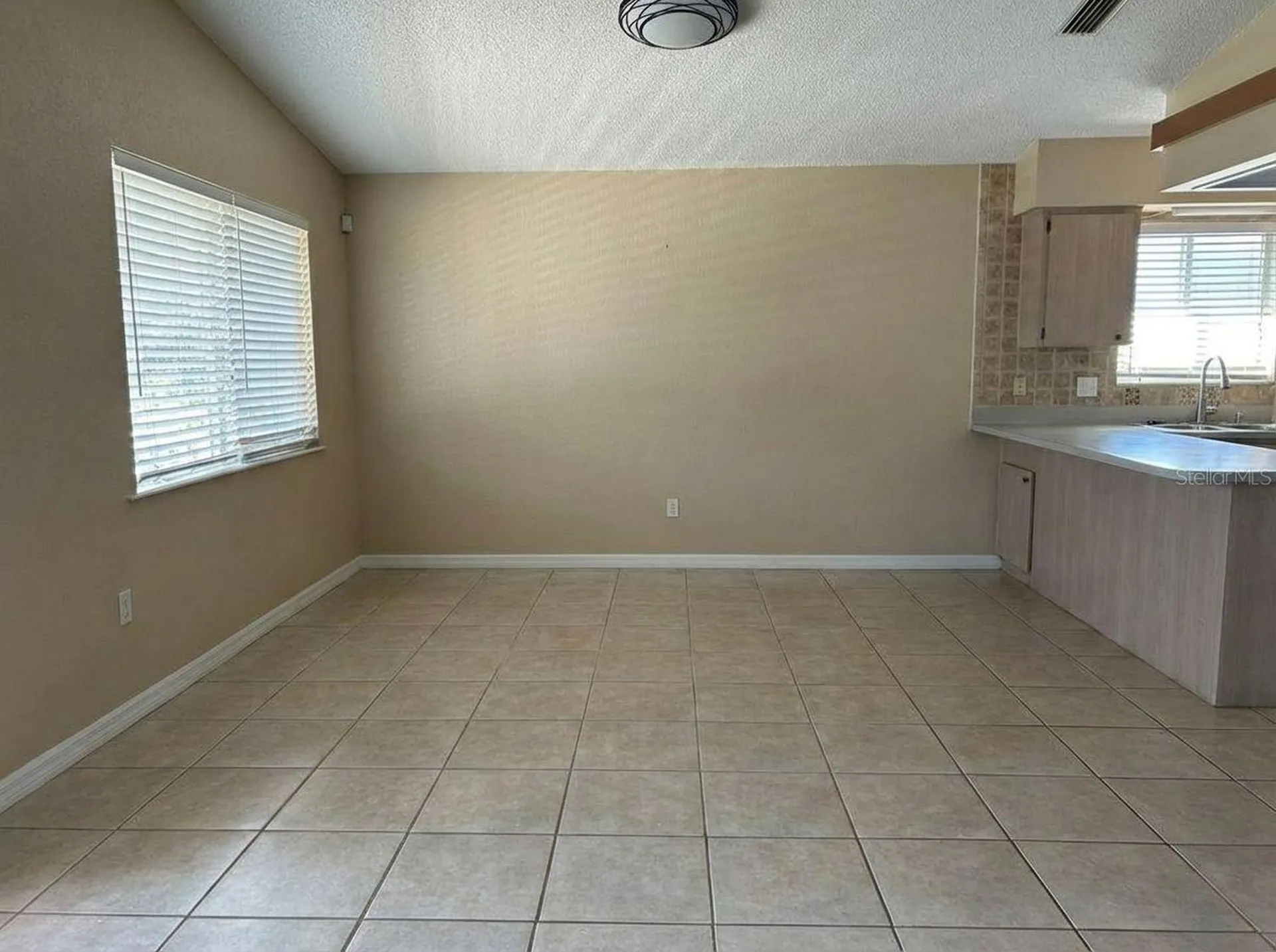 1783 Maryland Avenue NE St Petersburg FL 33703