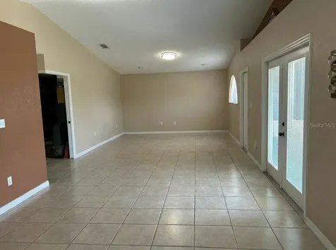 1783 Maryland Avenue NE St Petersburg FL 33703