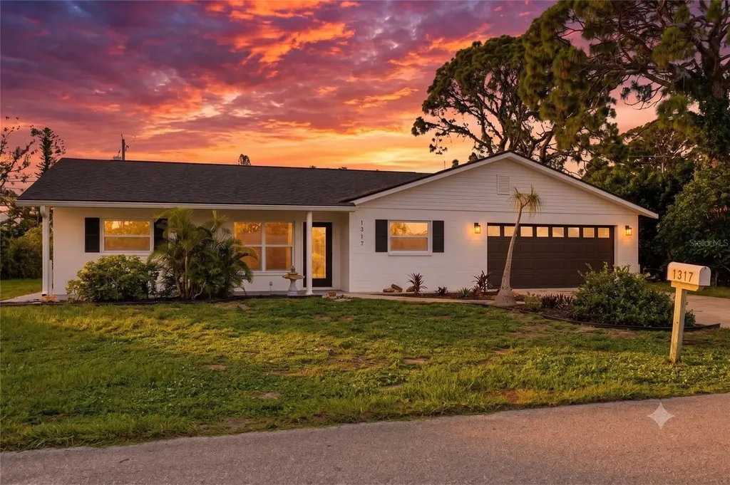 1317 Ringtail Road Venice FL 34293