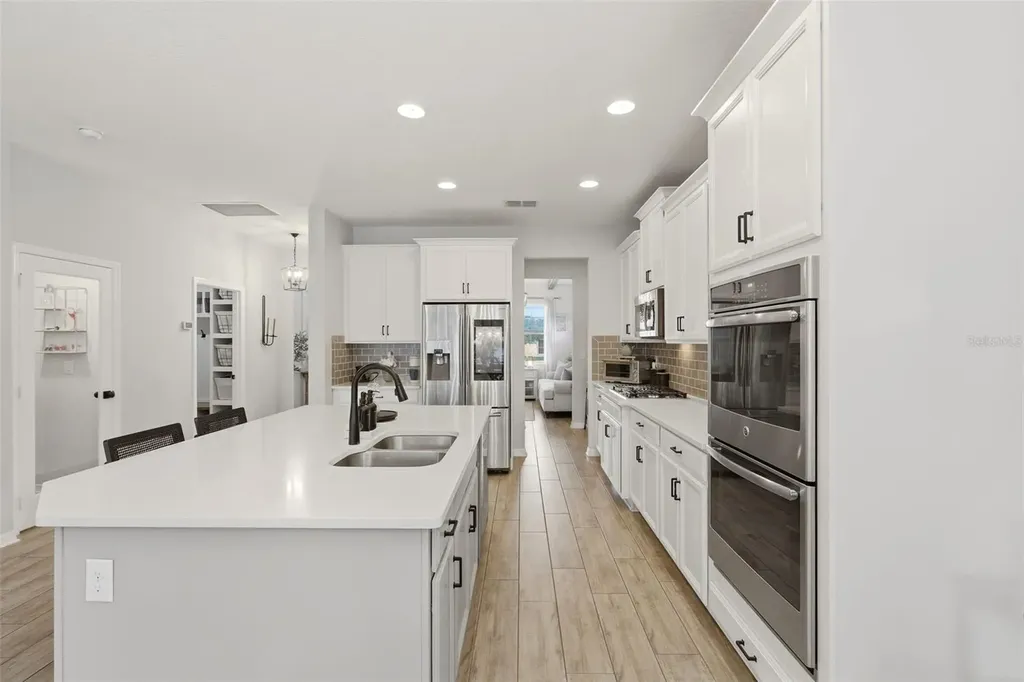 285 Ancona Avenue Debary FL 32713