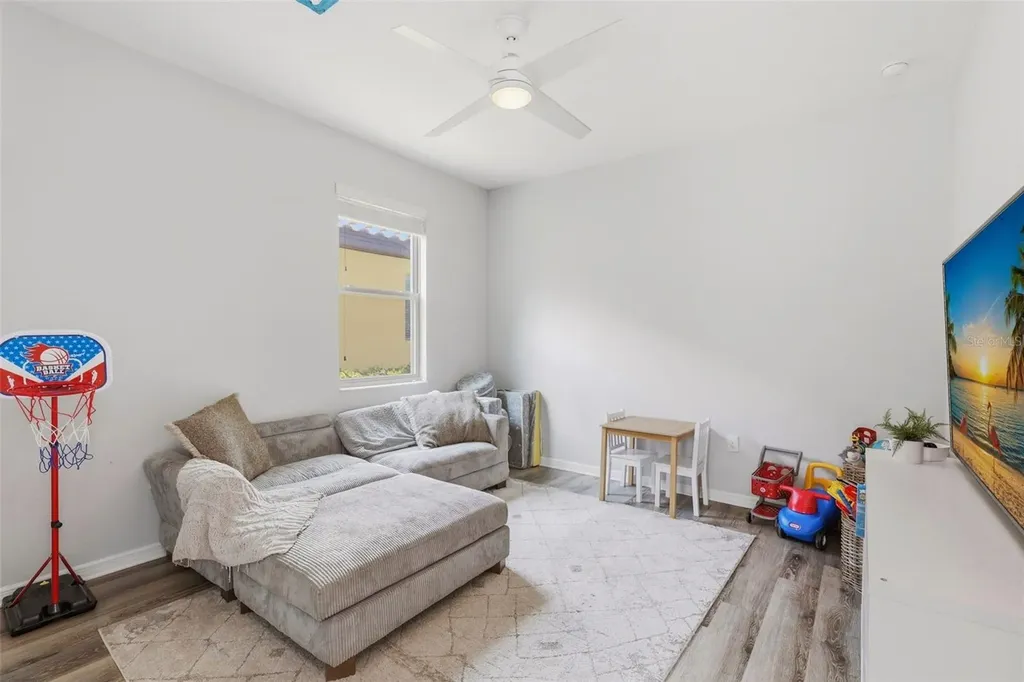 285 Ancona Avenue Debary FL 32713