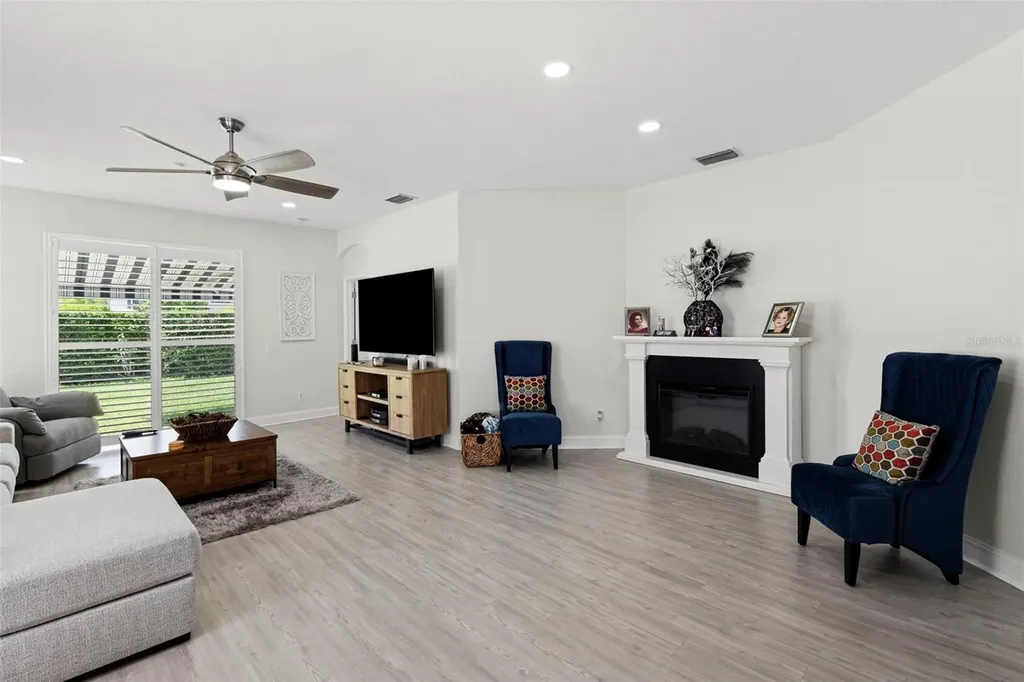 10818 Ashford Oaks Drive Tampa FL 33625
